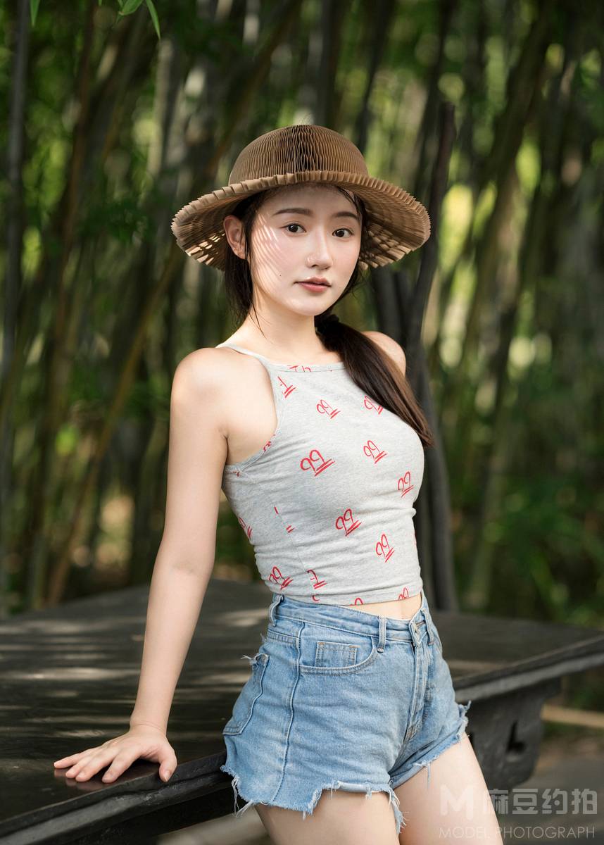 清新模特