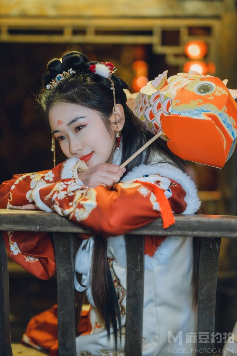 汉服模特