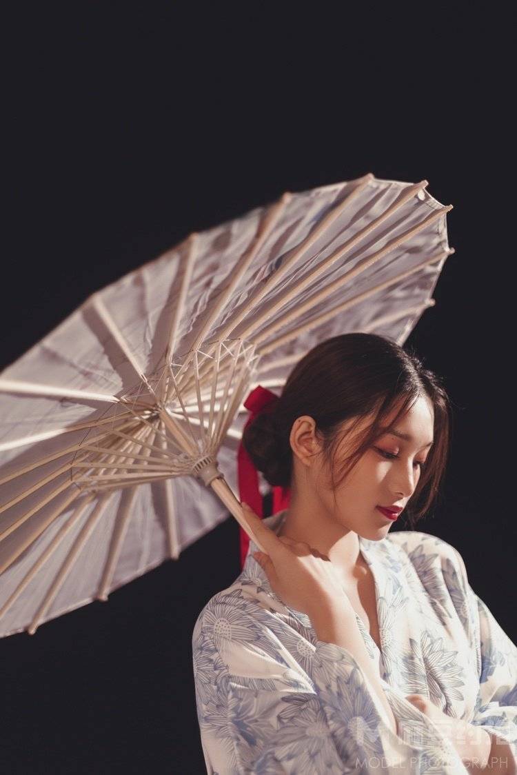 和服模特