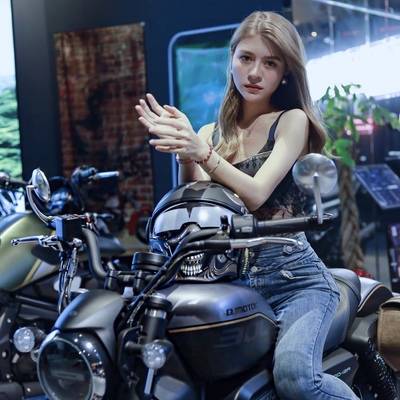 妆容模特