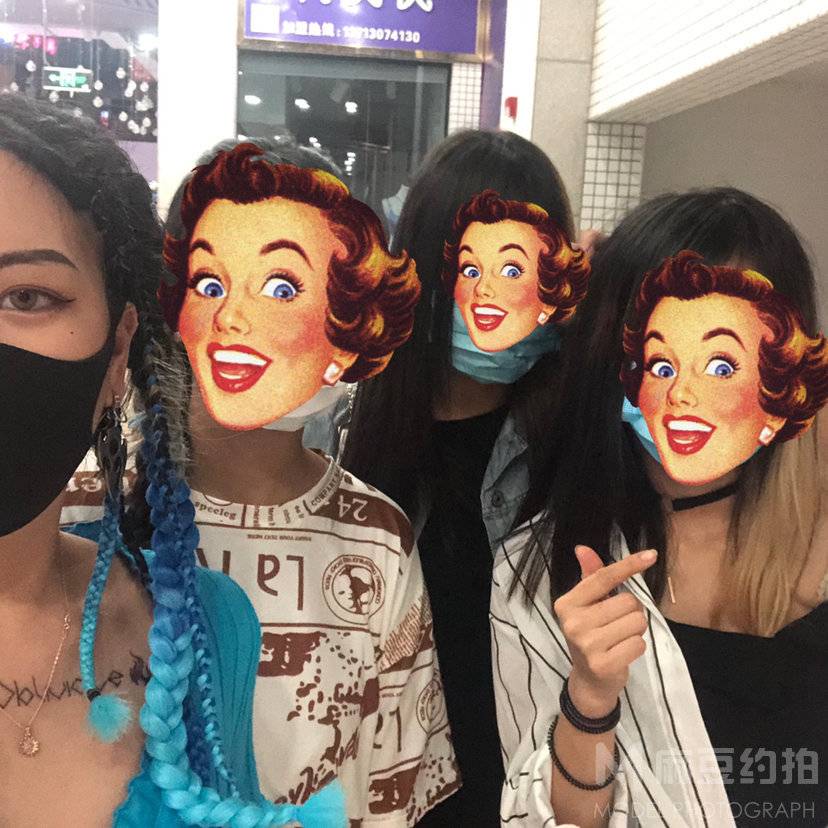 情绪模特