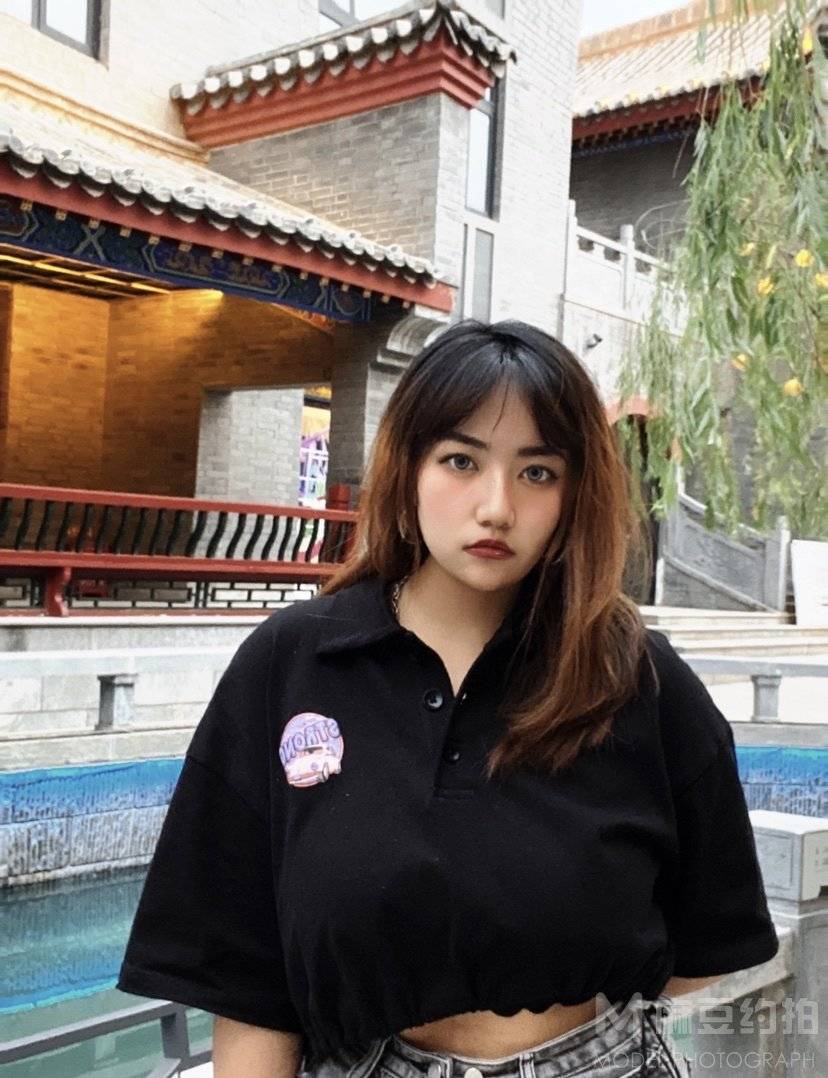 妆容模特