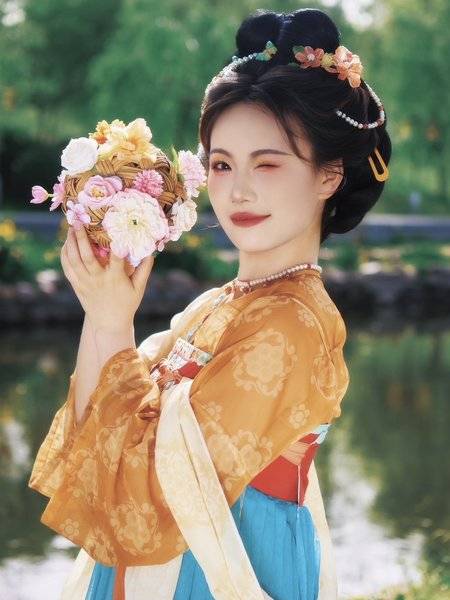 汉服模特