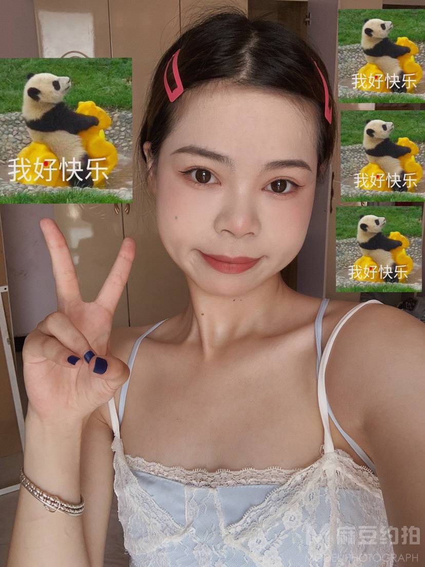 校园模特