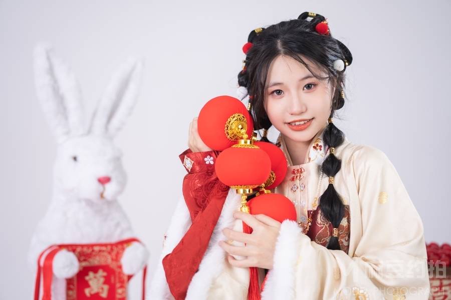 汉服模特