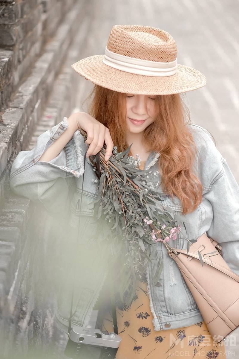 胶片模特
