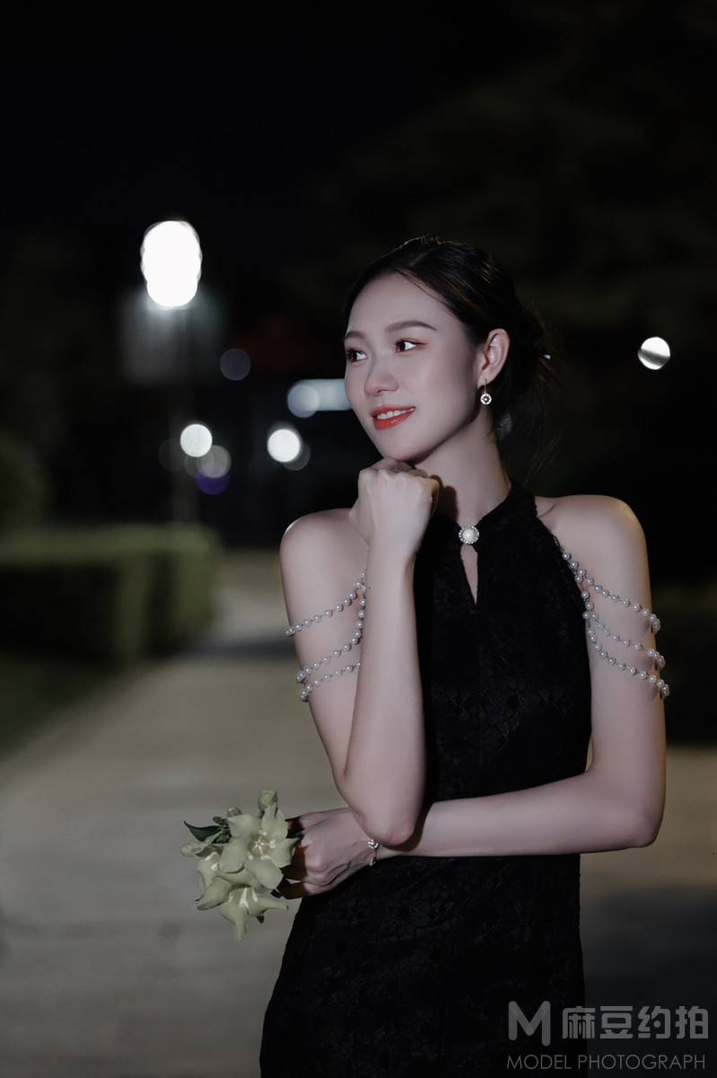 夜景模特