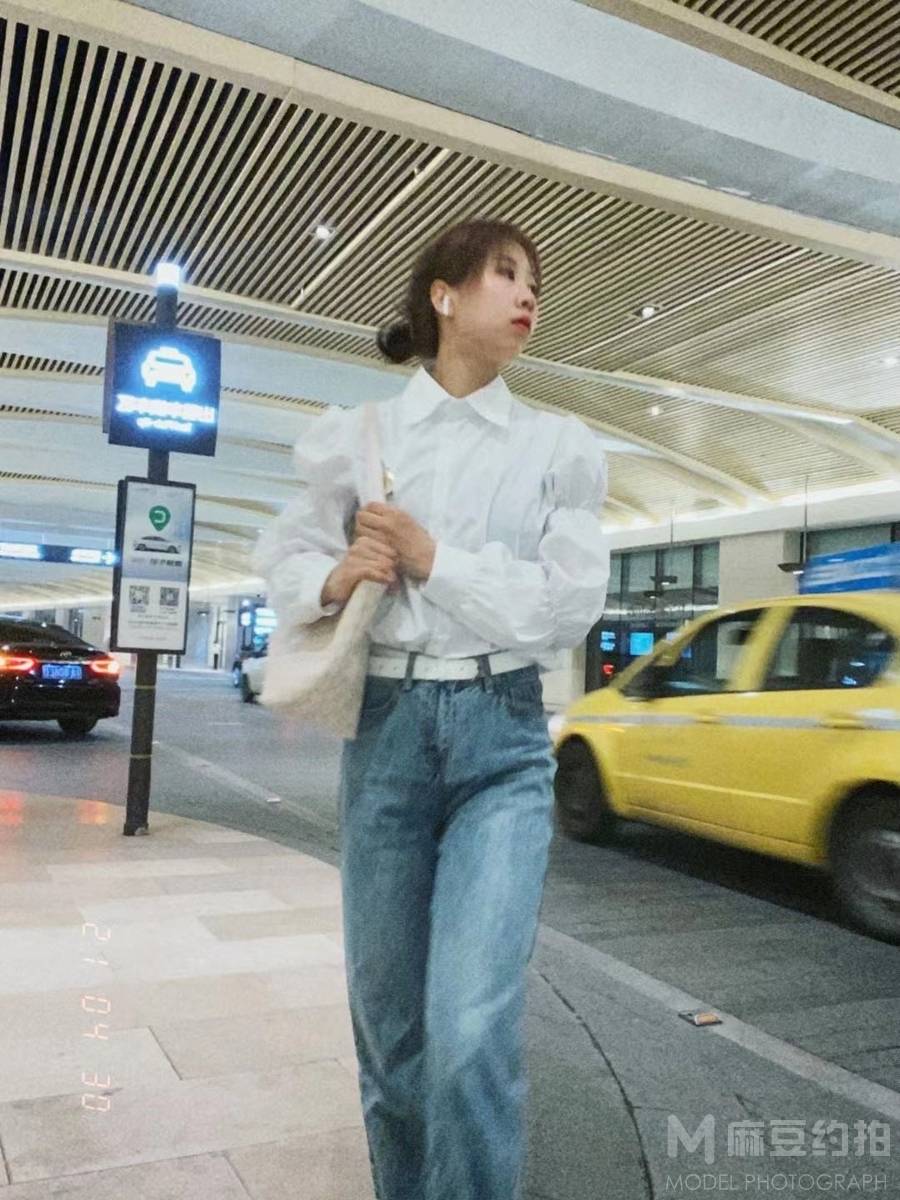 校园模特