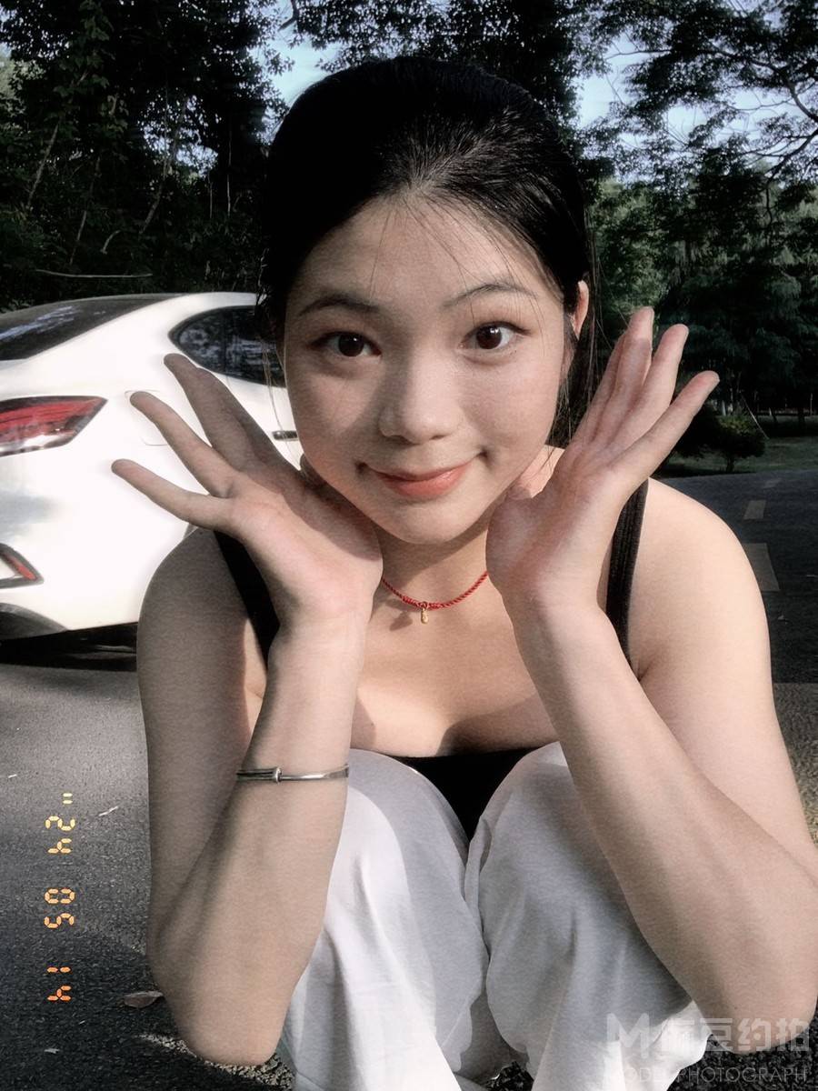 胶片模特