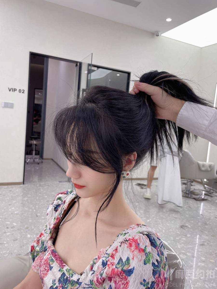 妆容模特