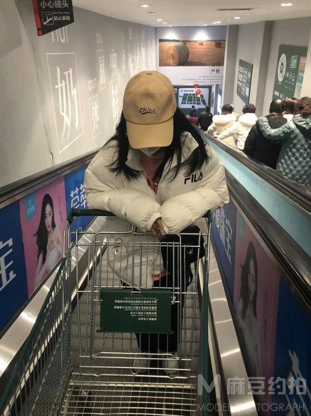 纪实模特