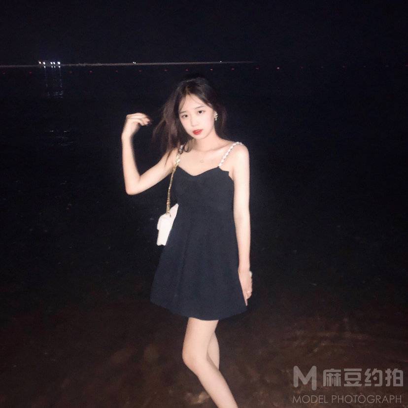 纪实模特