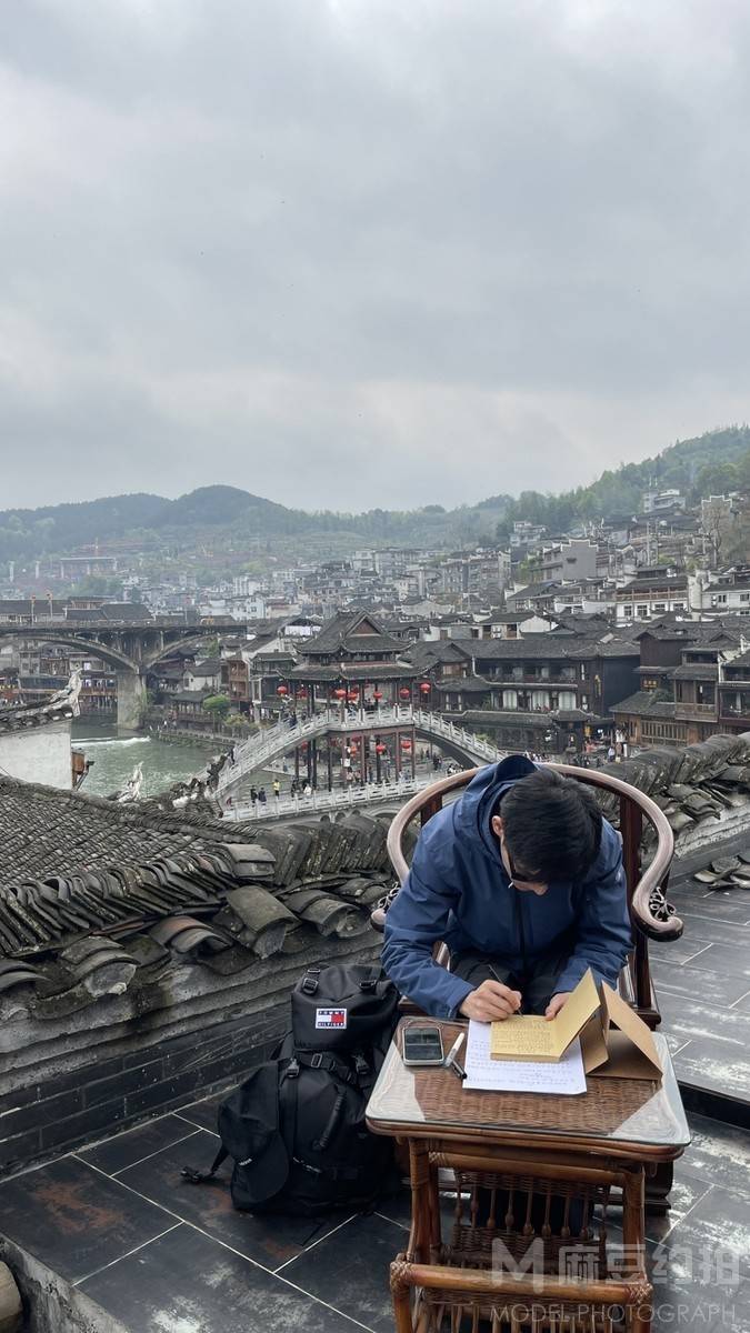 纪实模特