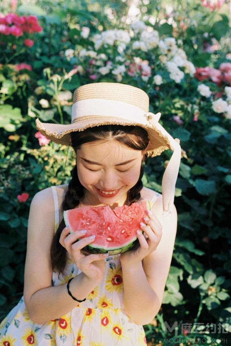 胶片模特