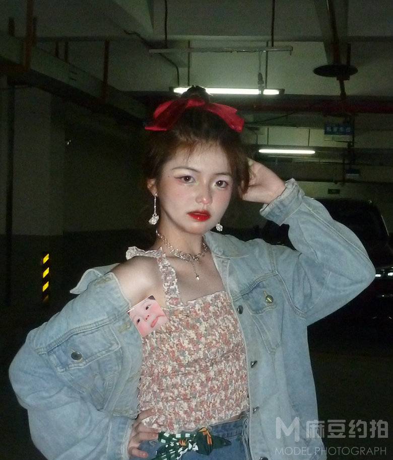 妆容模特