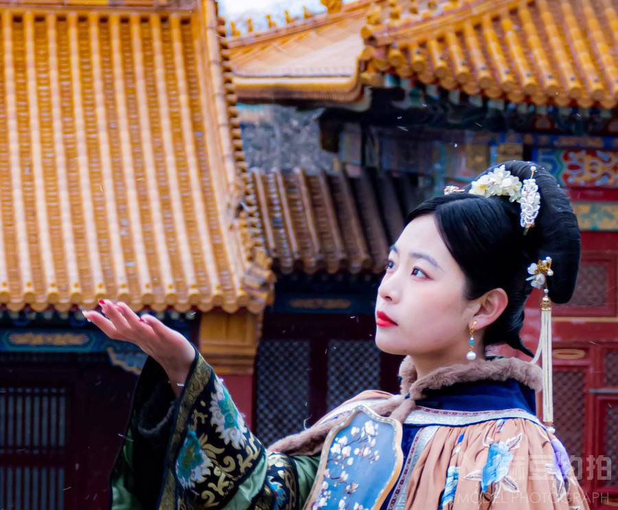 汉服模特
