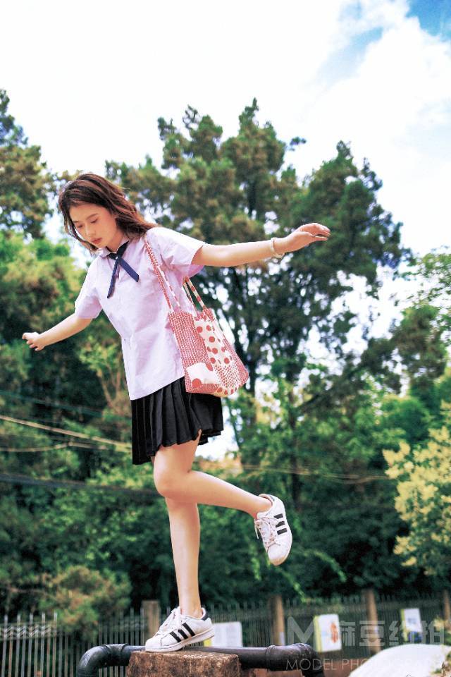 校园模特