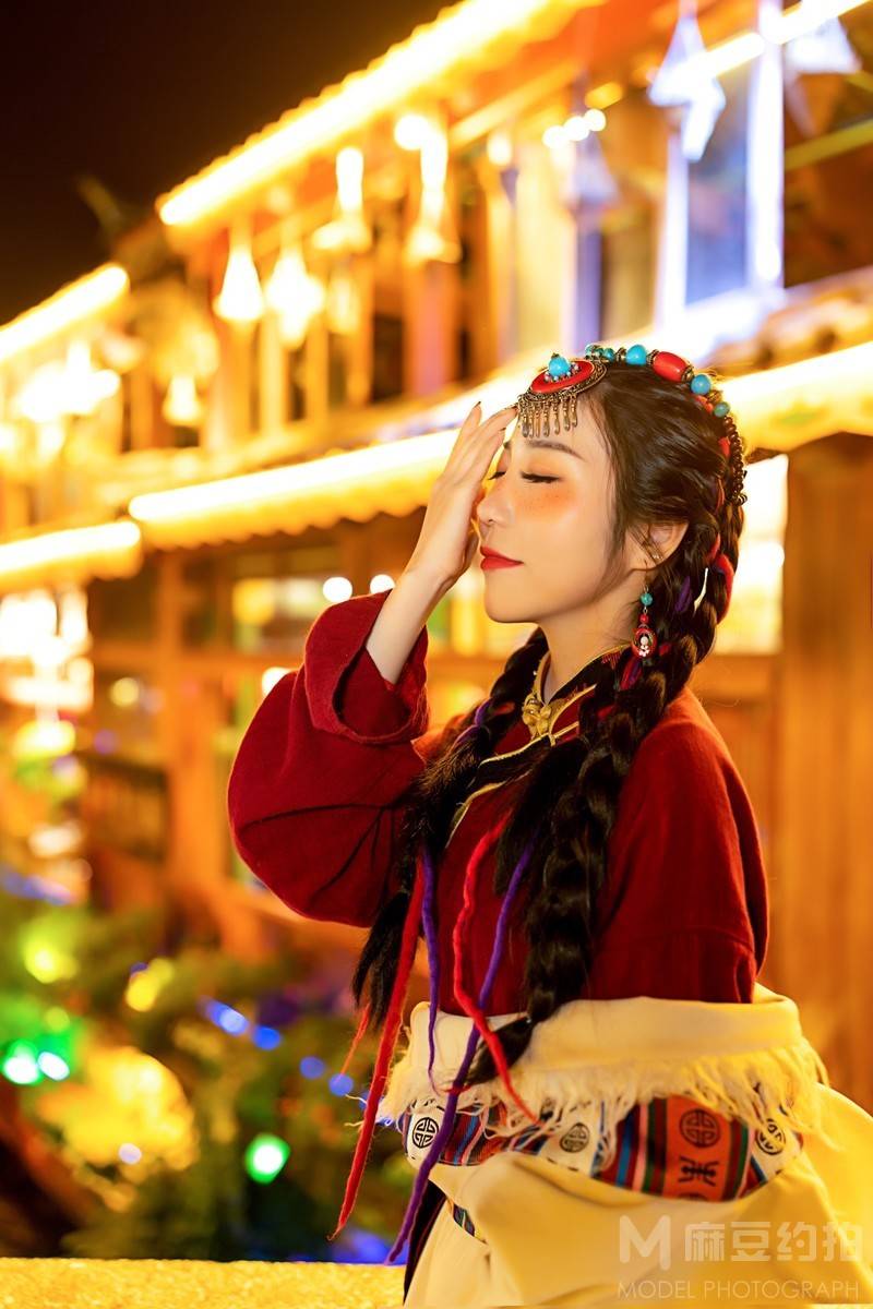 夜景模特