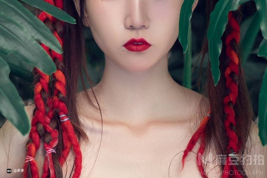 情绪模特