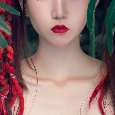 情绪模特
