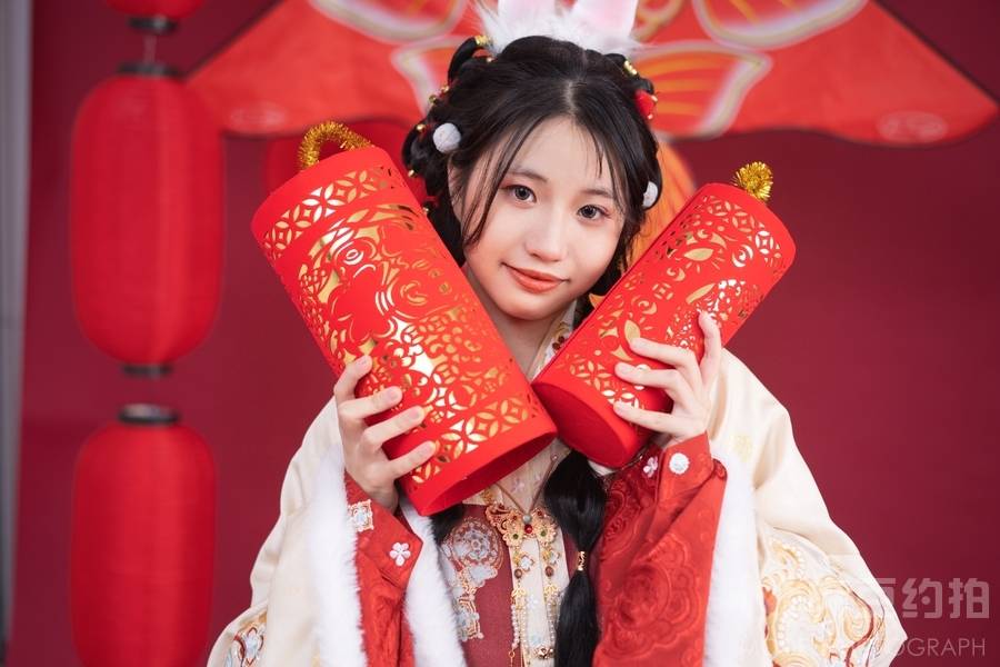 汉服模特