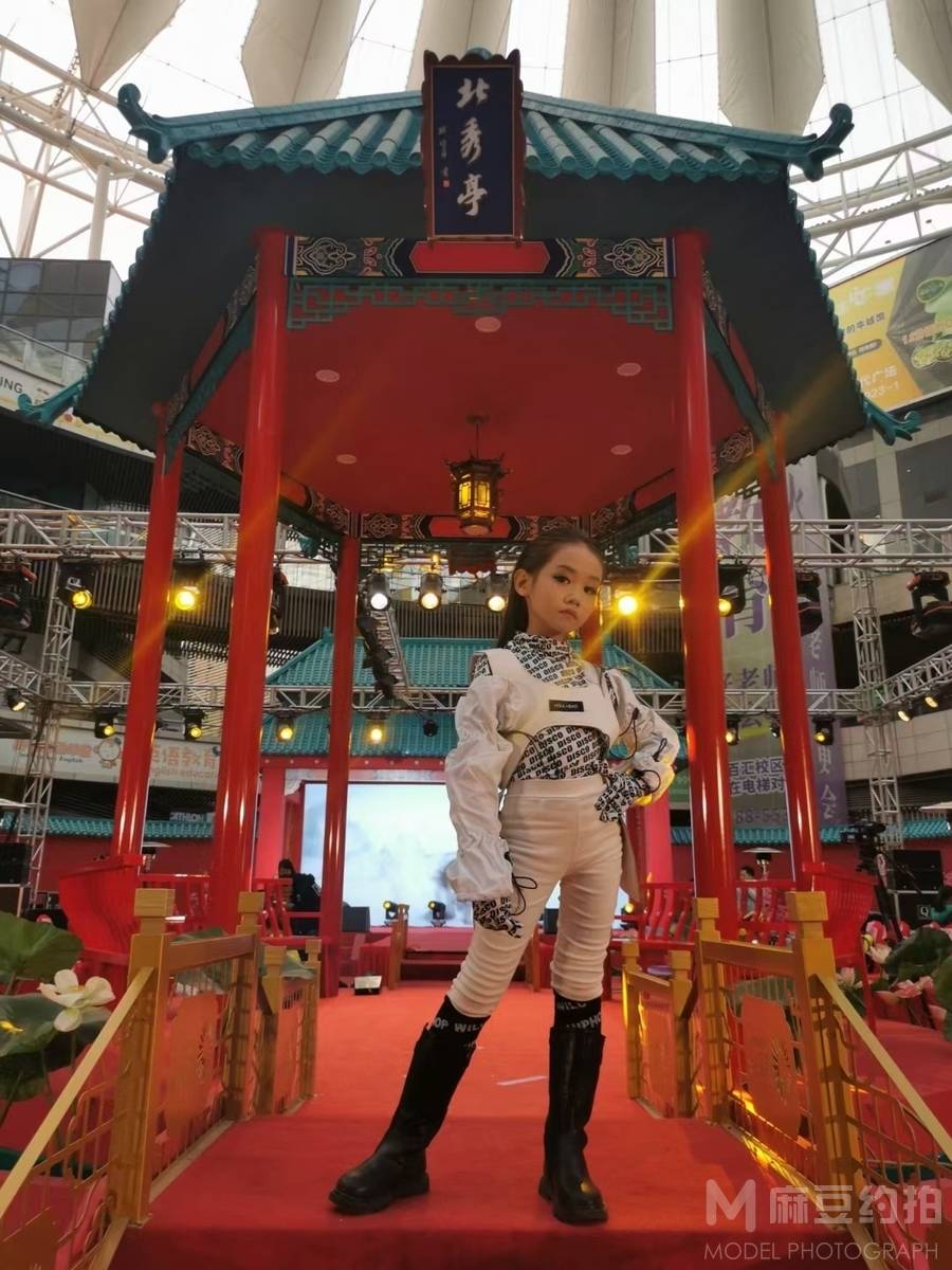 儿童摄影模特