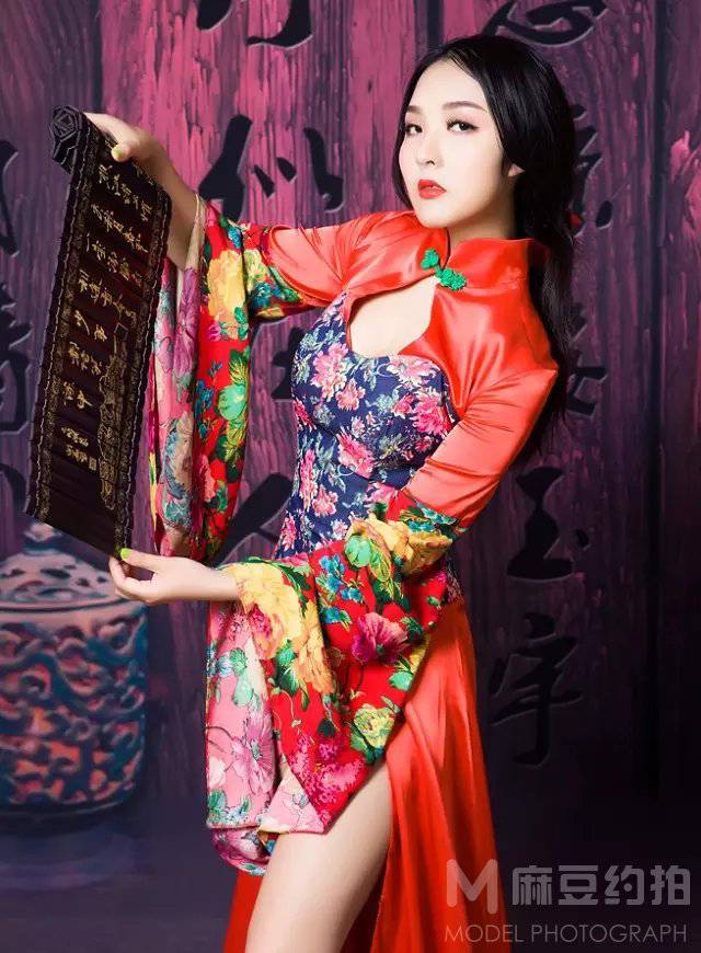 旗袍模特