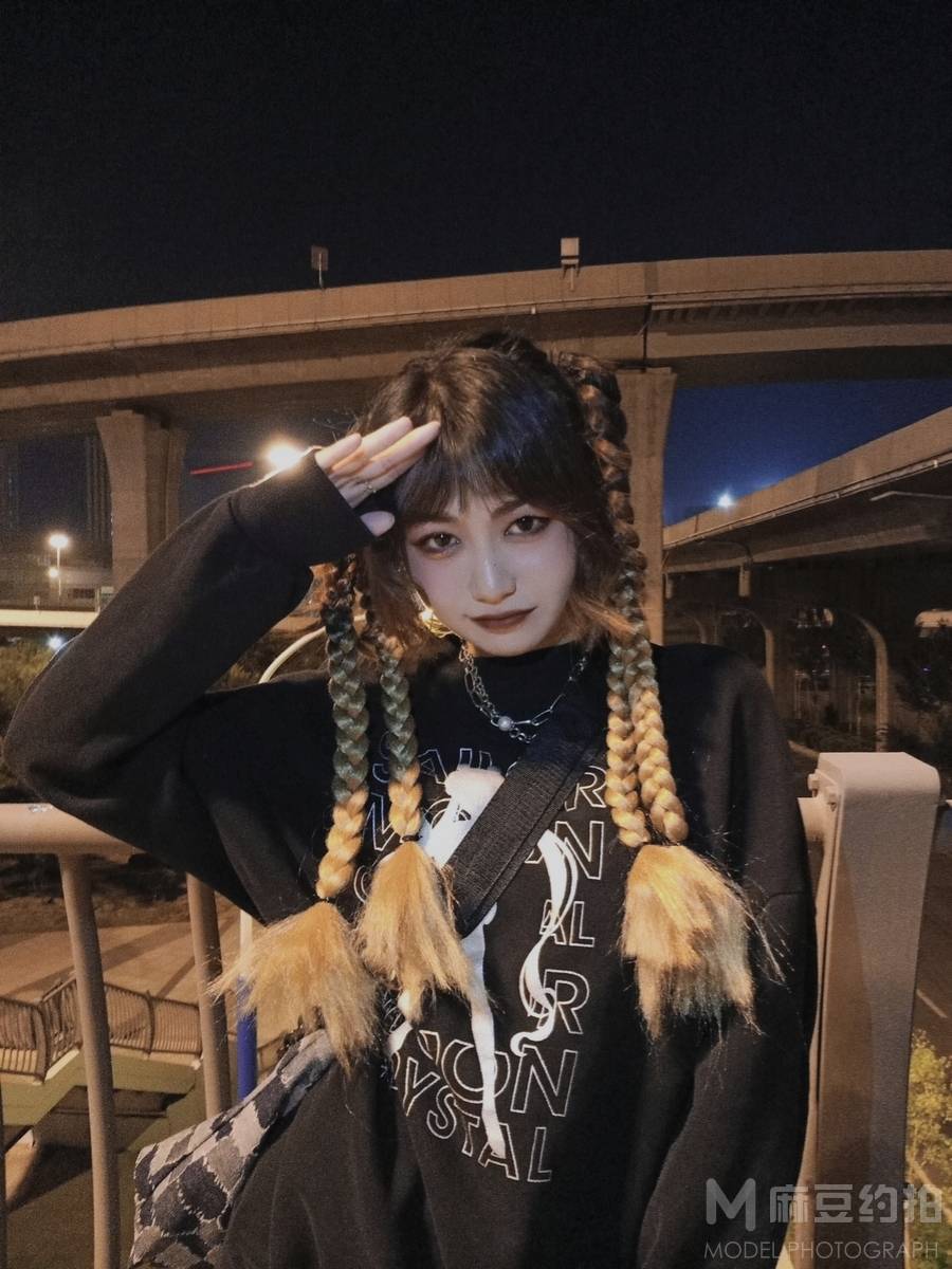 暗黑模特