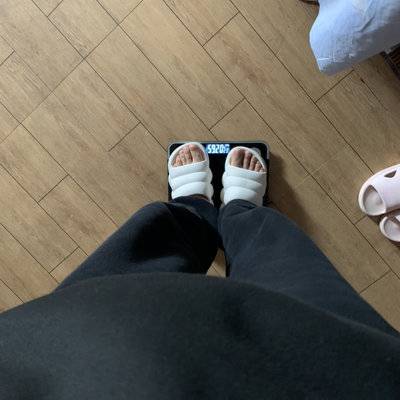黑白模特