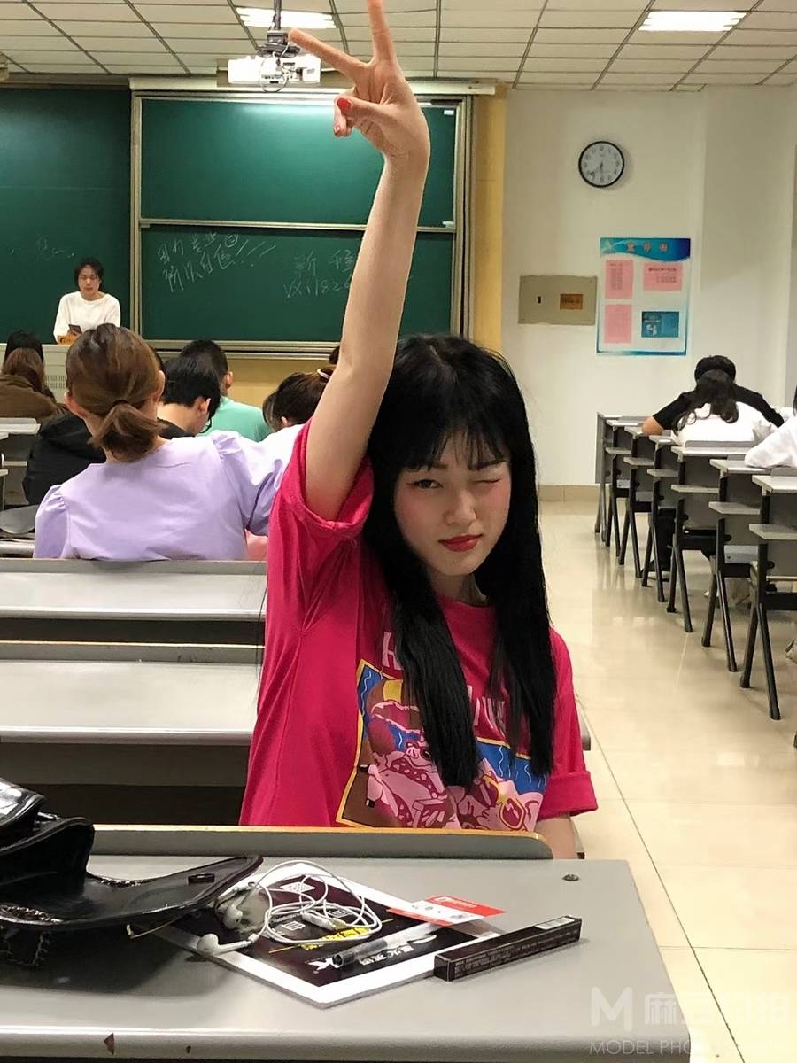 少女模特