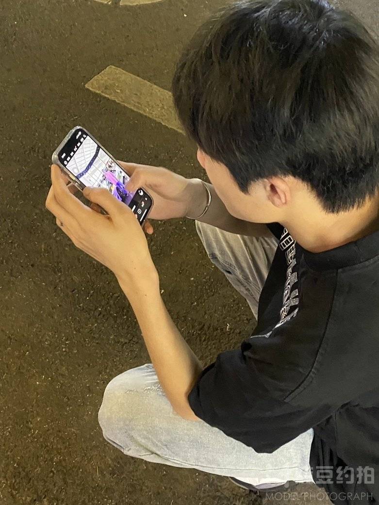 清新模特