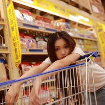 妆容模特