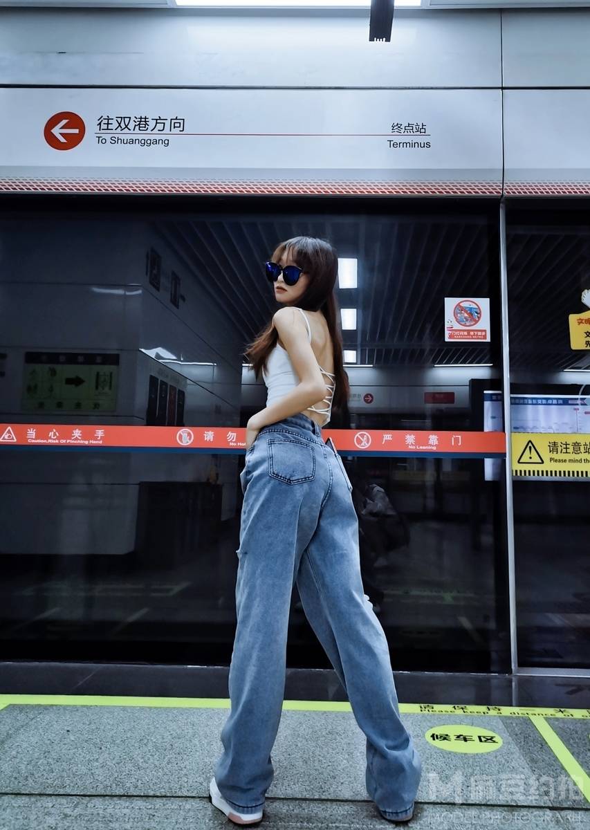 胶片模特