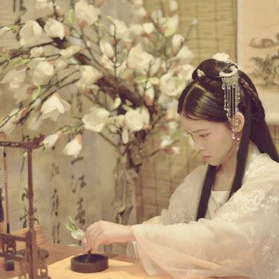 汉服模特