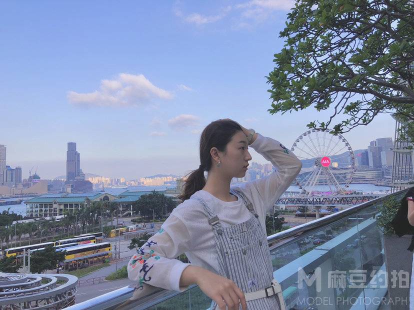 清新模特