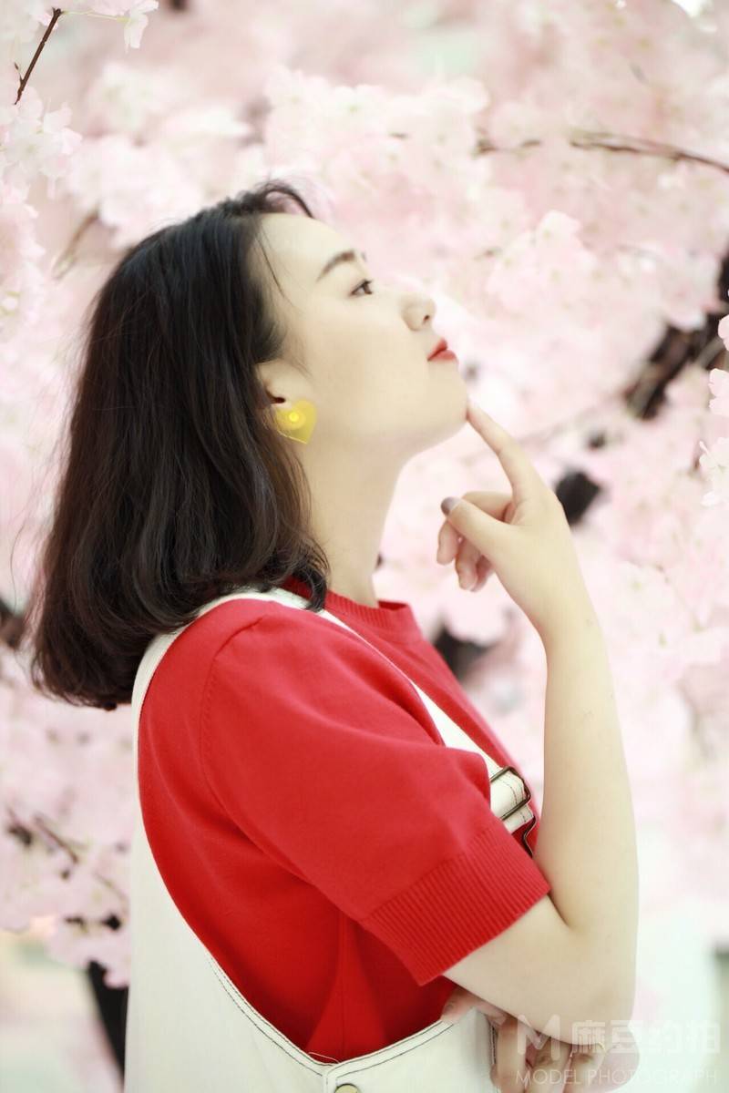清新模特