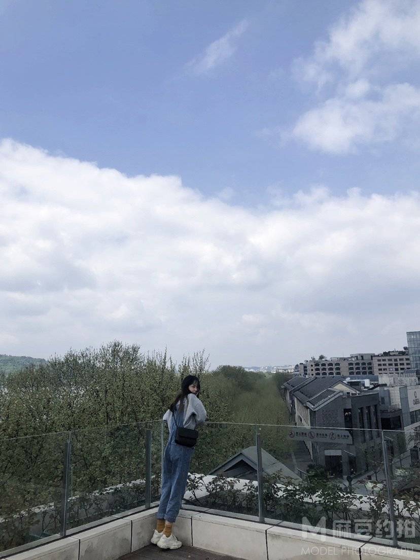 校园模特