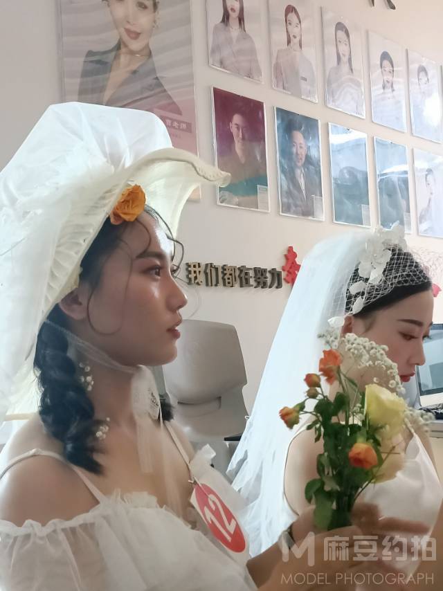 妆容模特