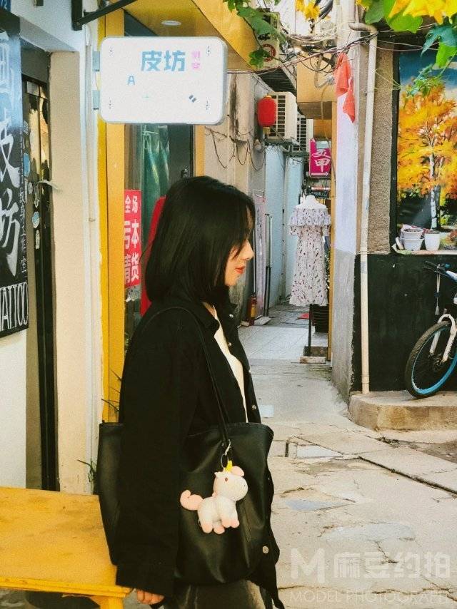 胶片模特