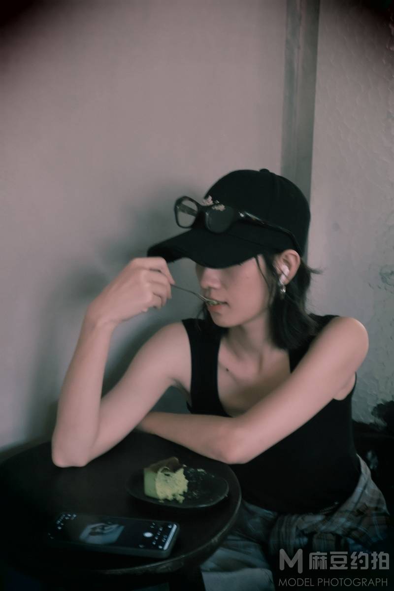 胶片模特