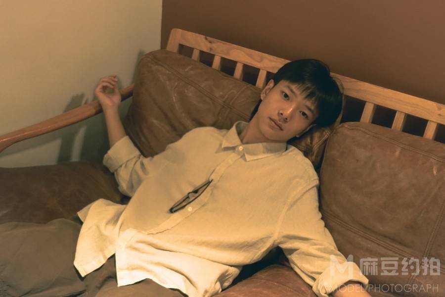 胶片模特