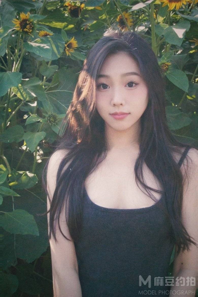 胶片模特