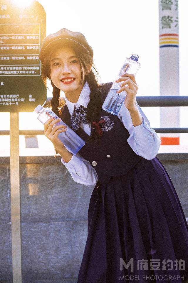 胶片模特