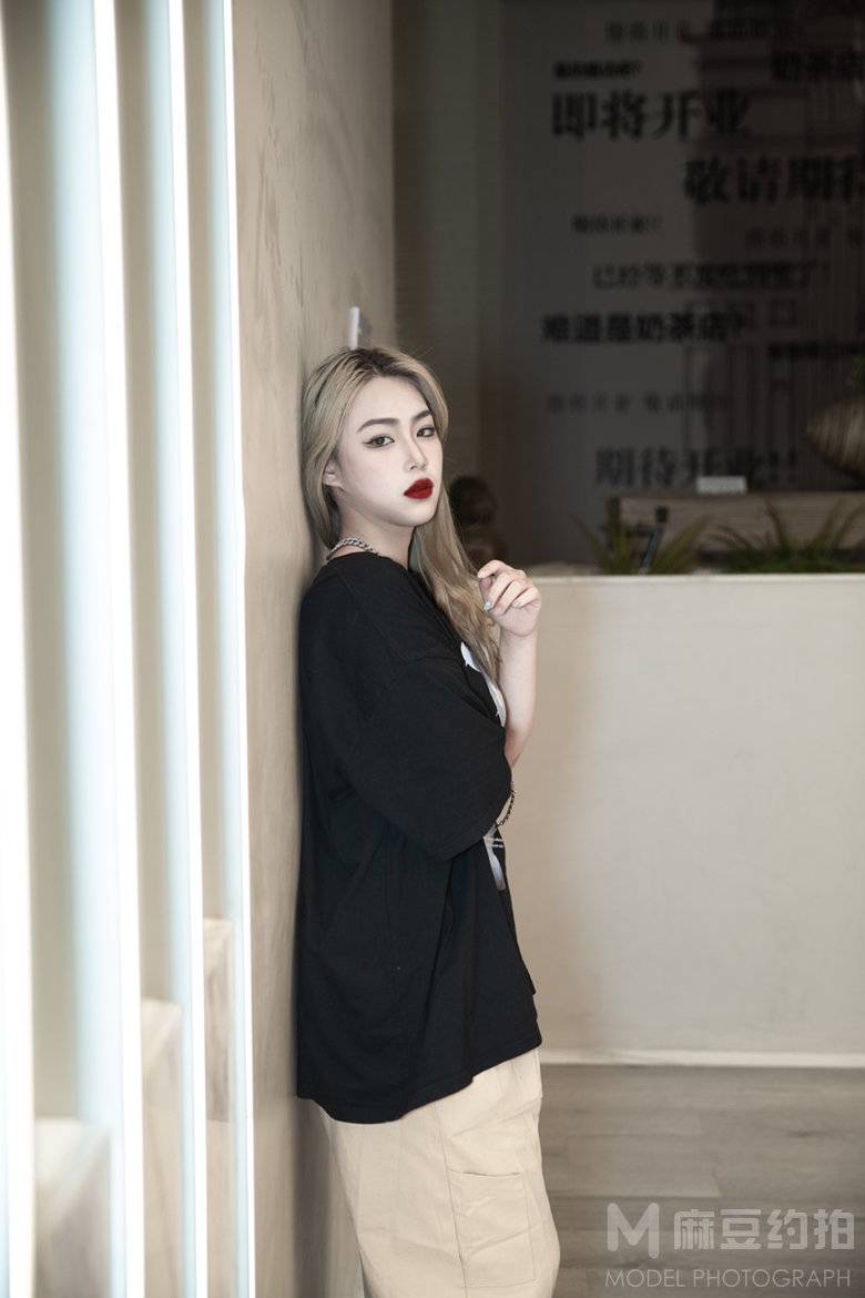 暗黑模特