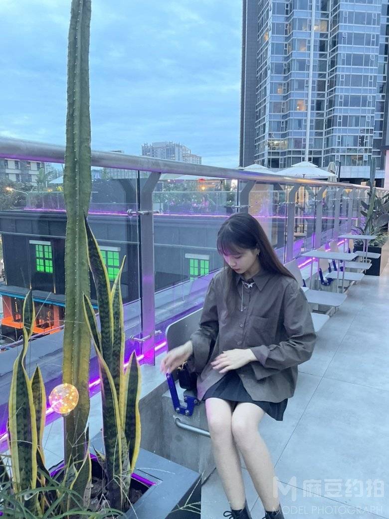 校园模特
