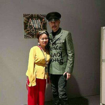 时尚模特