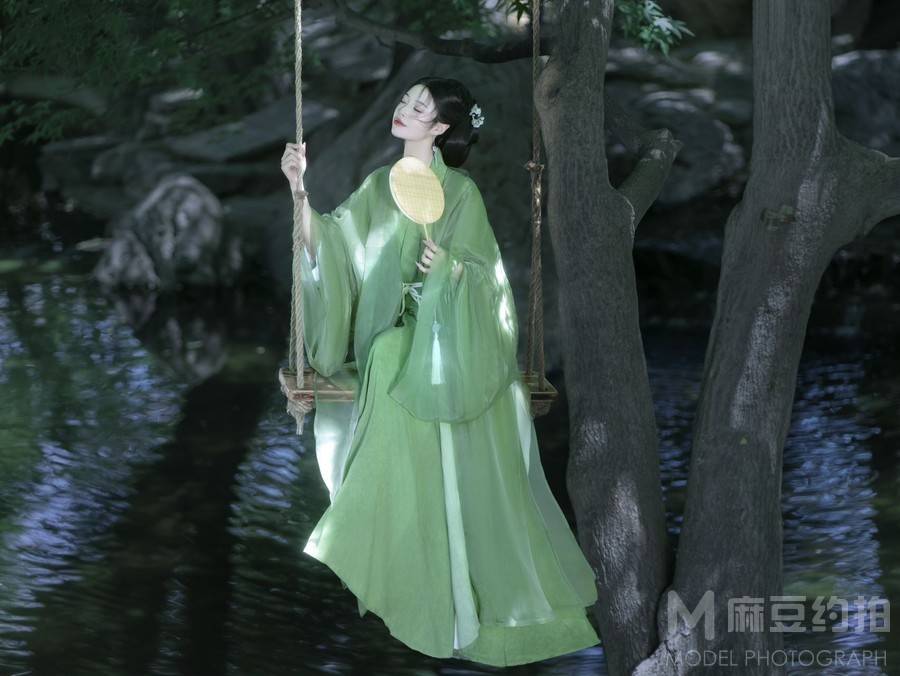 民国模特