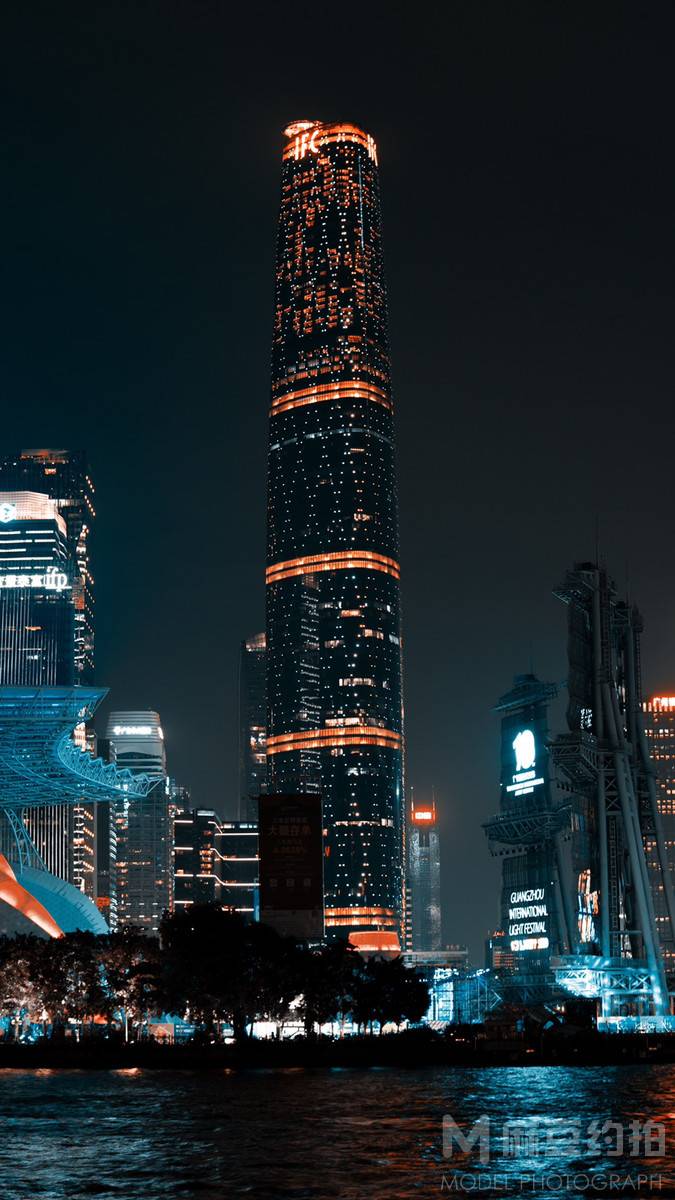 夜景模特