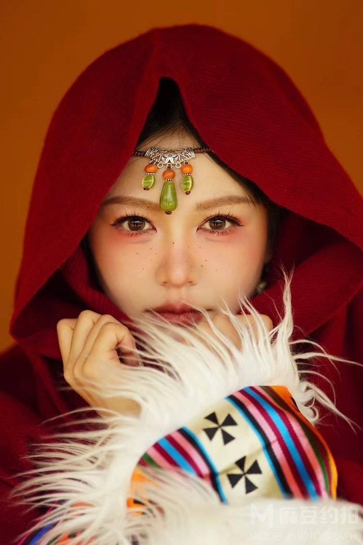 妆容模特