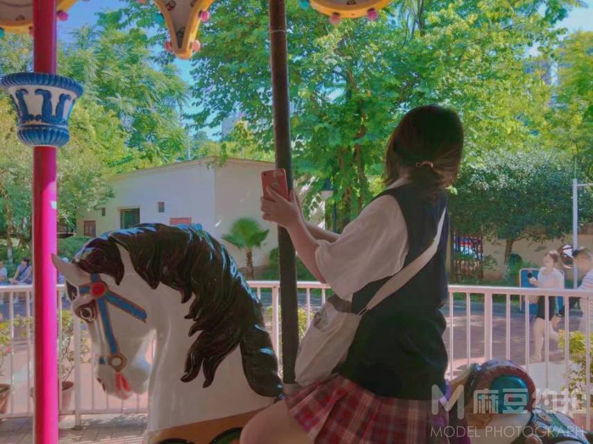 校园模特